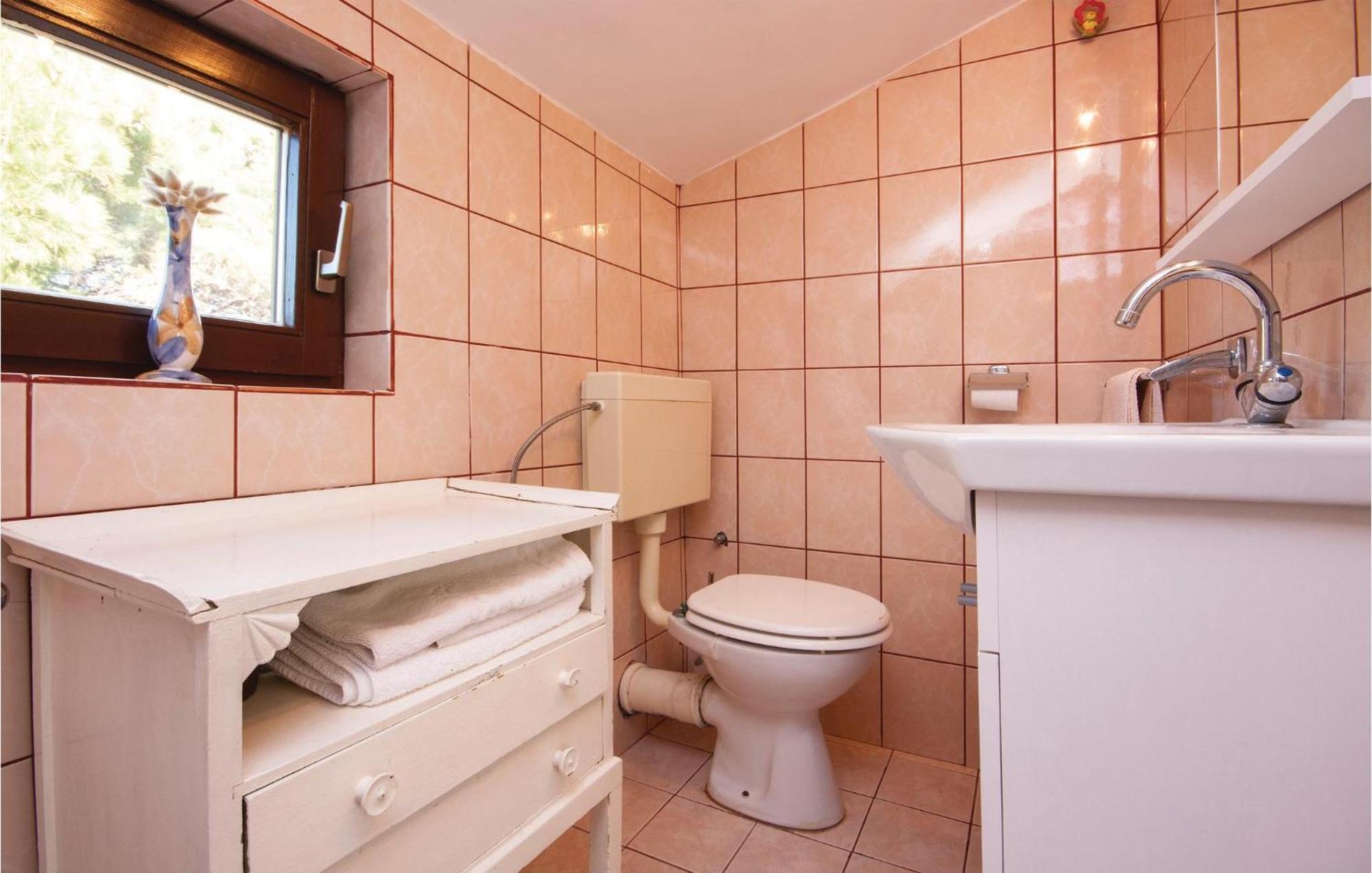 Awesome Apartment In Jadrija With Wifi エクステリア 写真